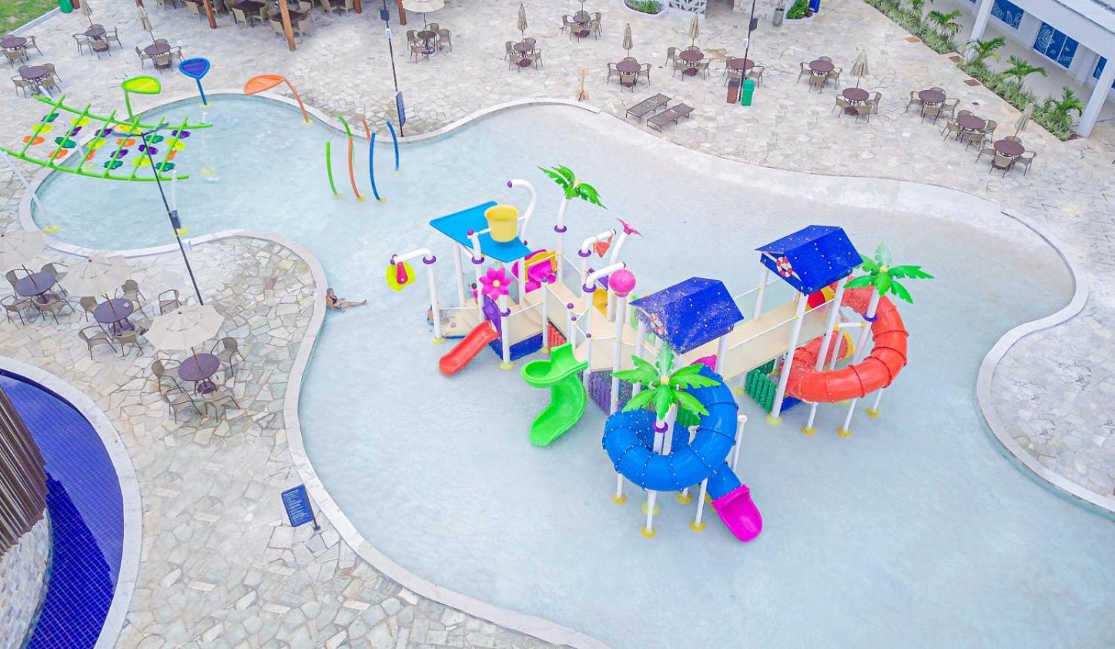 Hotel Lagoa Eco Towers - Ate 7 Pessoas Com Acesso A Piscinas, Quiosques, Restaurante E Muito Caldas Novas