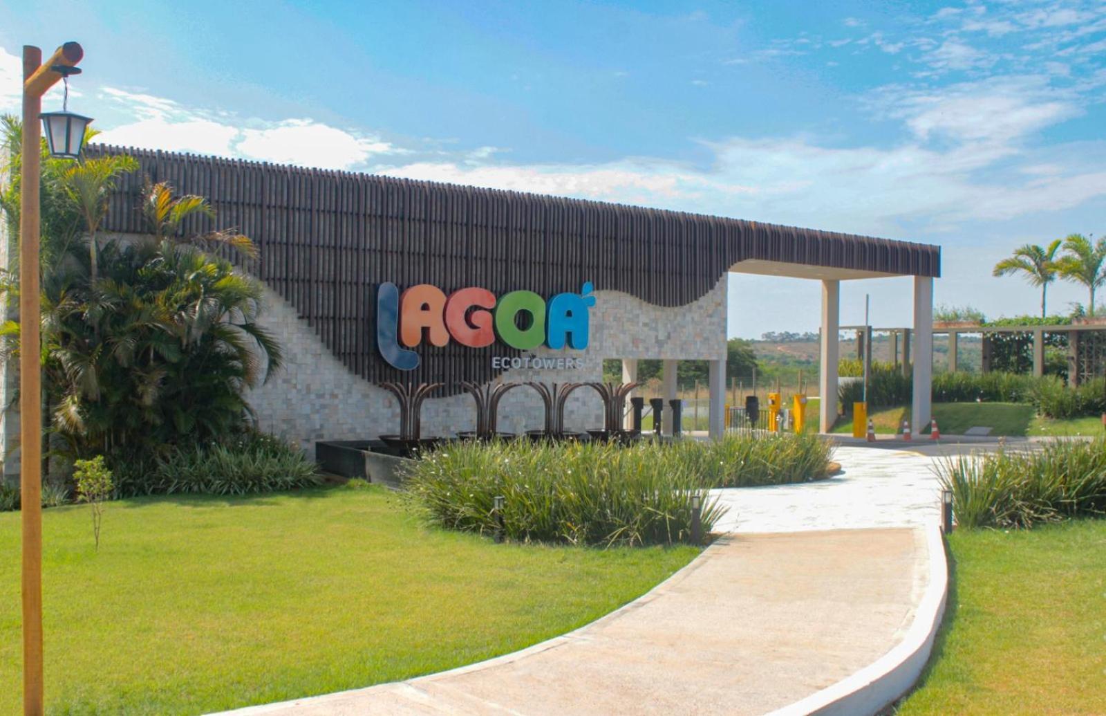 Lagoa Eco Towers - Ate 7 Pessoas Com Acesso A Piscinas, Quiosques, Restaurante E Muito 4* Caldas Novas