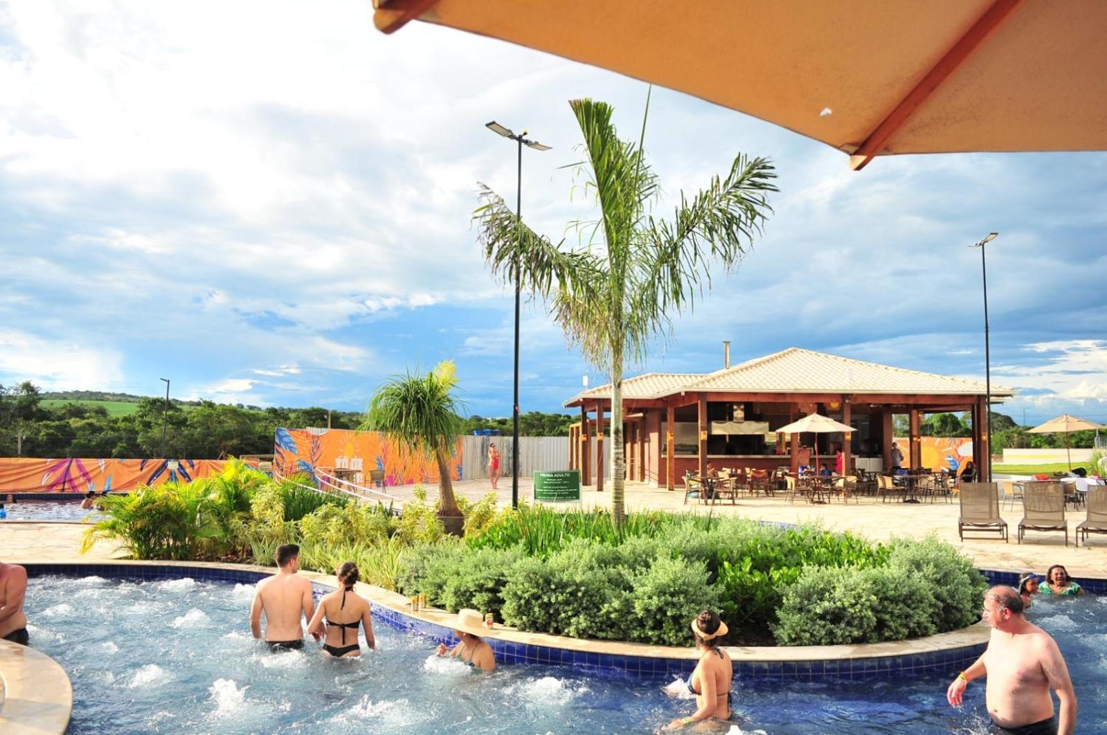Lagoa Eco Towers - Ate 7 Pessoas Com Acesso A Piscinas, Quiosques, Restaurante E Muito Caldas Novas